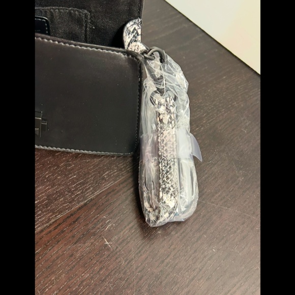 Nicole Miller Snakeskin Mini Crossbody/Handbag/Purse Black/White - Picture 15 of 16